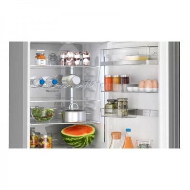 Холодильник с морозильной камерой Bosch KGN39LBCF