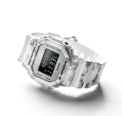 Мужские часы Casio DW-5600GC-7ER