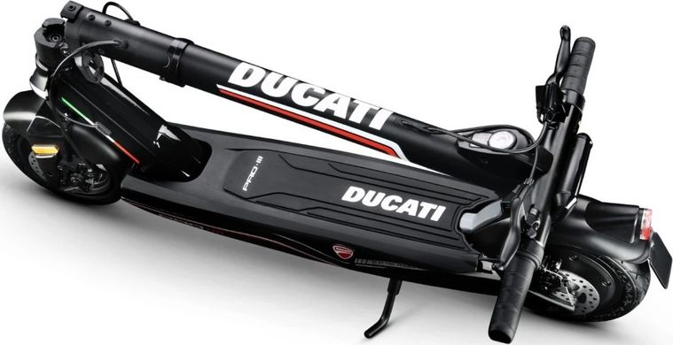 Електросамокат Ducati Pro-III