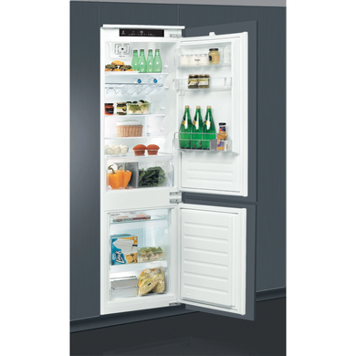 Холодильник с морозильной камерой Whirlpool ART 7811/A+