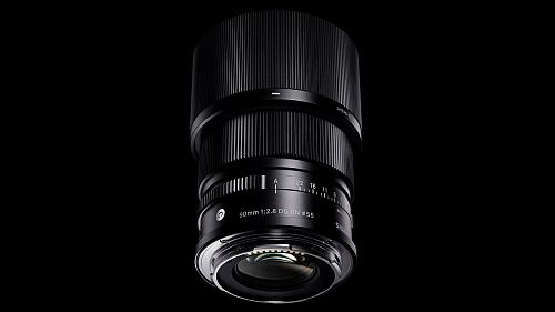 Долгофокусный объектив Sigma AF 90mm f/2,8 DG DN I C (Sony E)