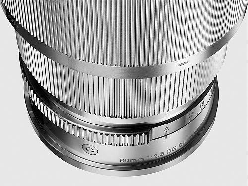 Долгофокусный объектив Sigma AF 90mm f/2,8 DG DN I C (Sony E)