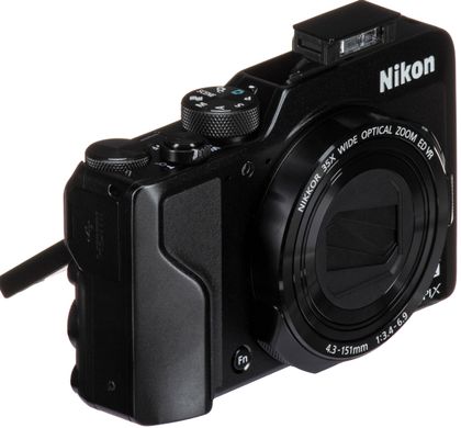 Компактный фотоаппарат Nikon Coolpix A1000 Black (VQA080EA)