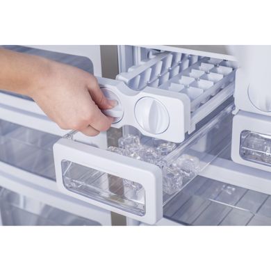 Холодильник с морозильной камерой Sharp SJ-EX820FSL