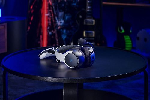 Навушники з мікрофоном Razer Kaira Playstation White (RZ04-03980100-R3M1)