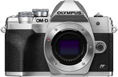 Бездзеркальний фотоапарат Olympus OM-D E-M10 Mark IV Body Silver