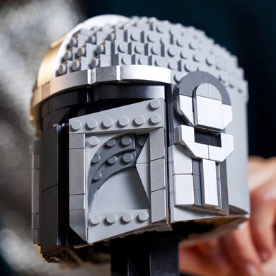 Блочный конструктор LEGO Star Wars Шлем Мандалорца 75328