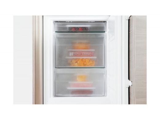 Холодильник із морозильною камерою Whirlpool ART6510SF1