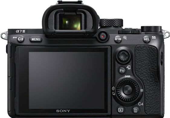 Бездзеркальний фотоапарат Sony Alpha A7 III Body (ILCE7M3B.CEC)