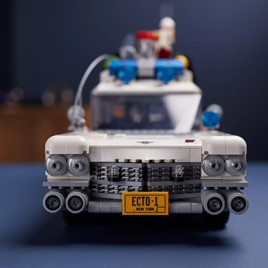 Блоковий конструктор LEGO Creator Expert ECTO-1 Охотники за привидениями (10274)
