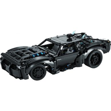 Блоковый конструктор LEGO Technic Бэтмен: Бэтмобиль (42127)