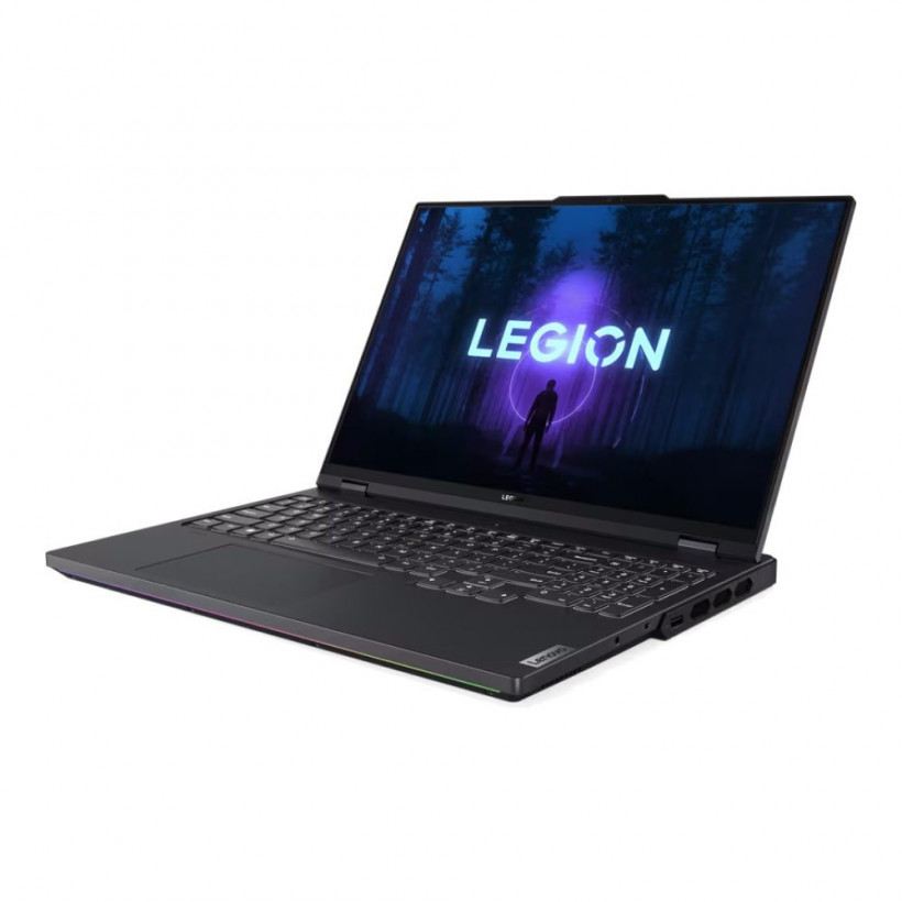 Ноутбук Lenovo Legion Pro 7 16IRX8H (82WQ0002US)  Фото №1