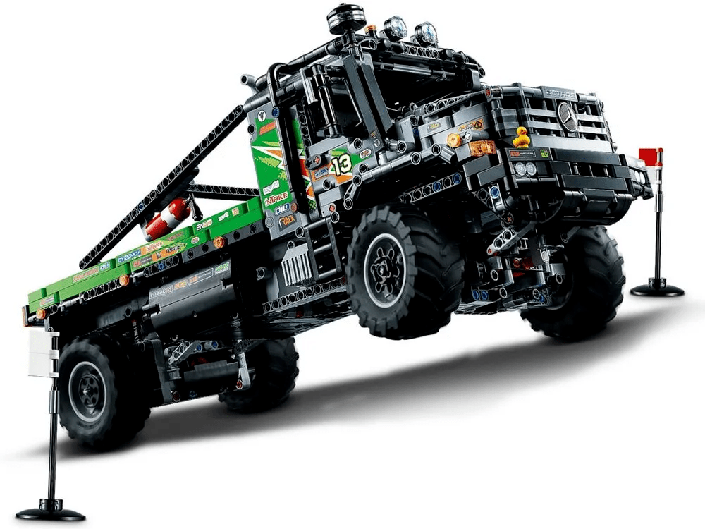 Блочный конструктор LEGO Mercedes-Benz Zetros (42129)  Фото №3