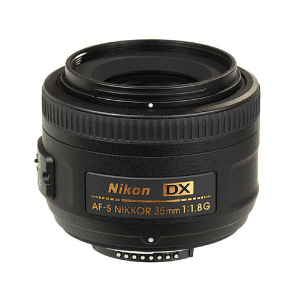 Стандартный объектив Nikon AF-S DX Nikkor 35mm f/1,8G (JAA132DA)