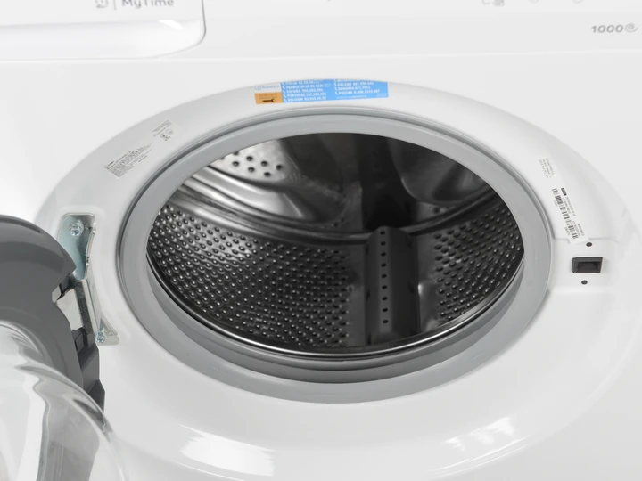 Стиральная машина автоматическая Indesit OMTWSA 61052 W  Фото №5