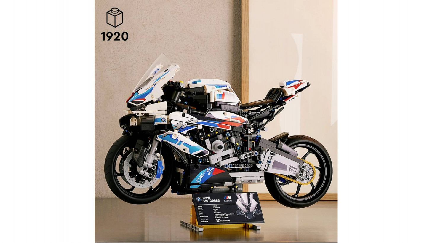 LEGO Technic BMW M 1000 RR (42130)  Фото №2