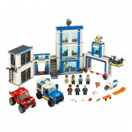 Блоковий конструктор LEGO City Поліцейська дільниця (60246) 