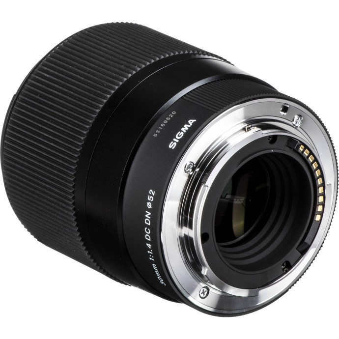 Стандартний об&#039;єктив Sigma AF 30mm f/1,4 DC DN (Sony-E)  Фото №1