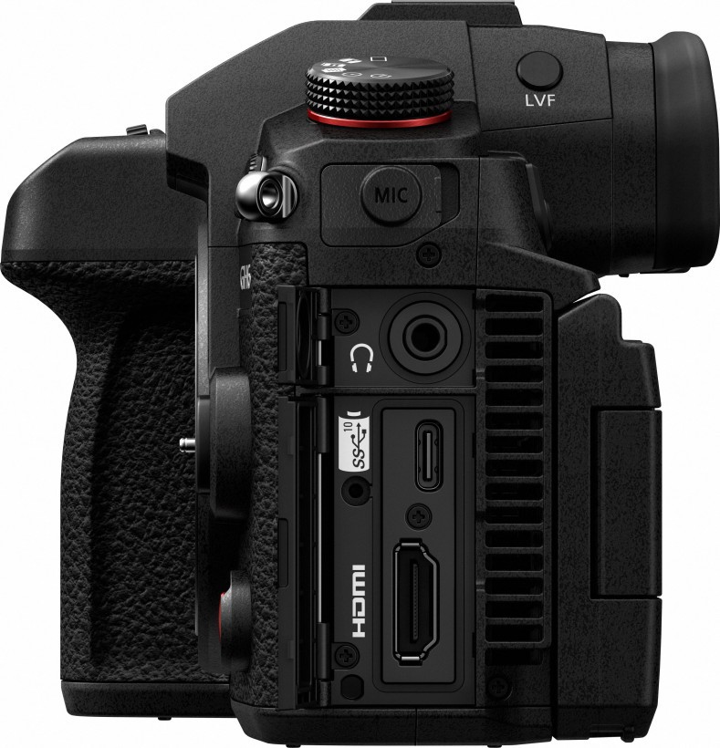 Беззеркальный фотоаппарат Panasonic Lumix DC-GH6 Body (DC-GH6EE)  Фото №2