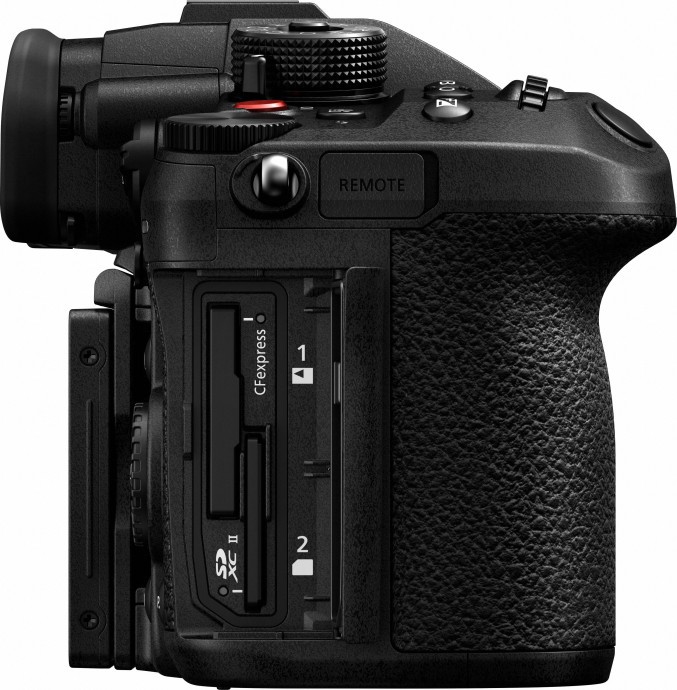 Беззеркальный фотоаппарат Panasonic Lumix DC-GH6 Body (DC-GH6EE)  Фото №5