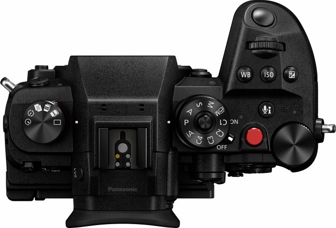 Беззеркальный фотоаппарат Panasonic Lumix DC-GH6 Body (DC-GH6EE)  Фото №8