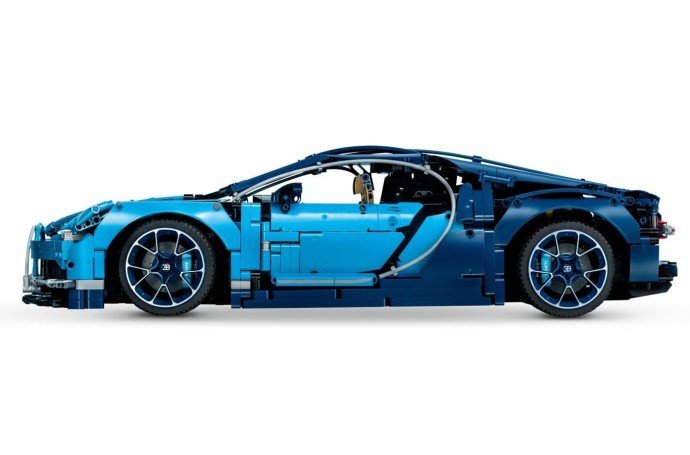 Авто-конструктор LEGO Technic Bugatti Chiron Бугатті (42083)  Фото №0