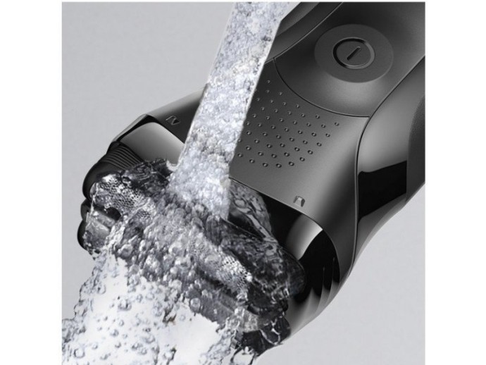 Электробритва Braun Series 3 300BT black/black  Фото №1