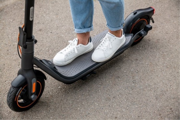 Электросамокат Ninebot by Segway KickScooter F65D (AA.00.0010.95)  Фото №3