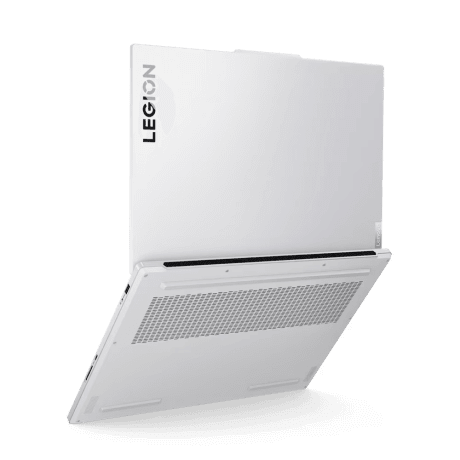 Ноутбук Lenovo Legion 7 16IRX9 (83FD004NRM)  Фото №3