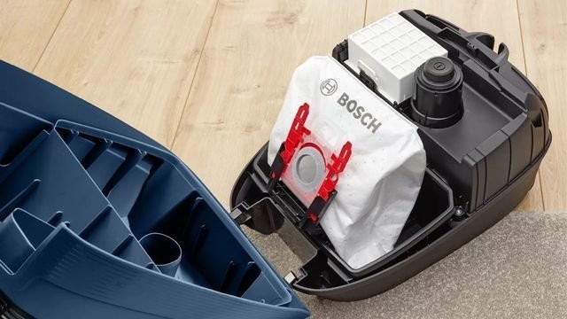 Пылесос с мешком Bosch BGL6X320  Фото №1