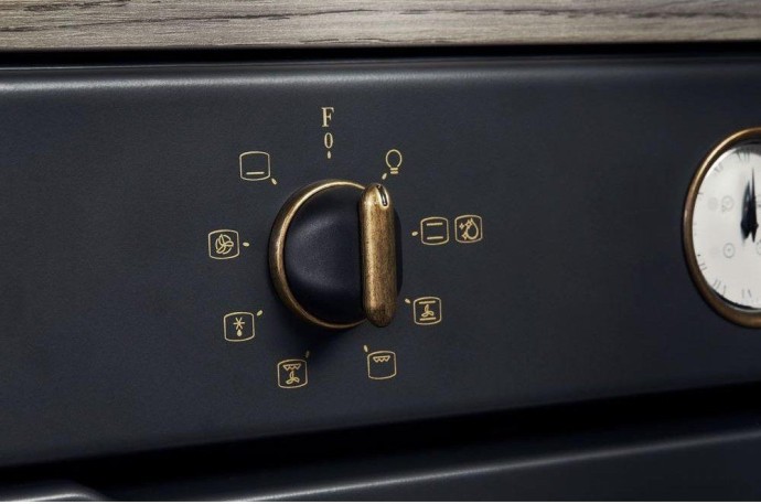Духовой шкаф электрический Ariston TIF 801 SC AN HA  Фото №1