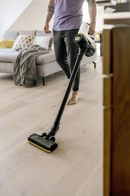 Вертикальний + ручний пилосос (2в1) Karcher VC 4 Cordless Premium myHome (1.198-640.0)  Фото №4
