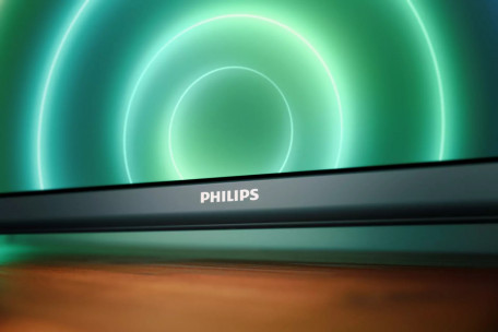 Телевизор Philips 70PUS7906  Фото №2