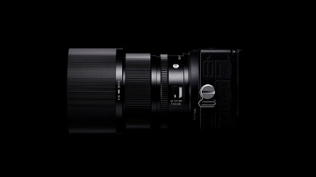 Долгофокусный объектив Sigma AF 90mm f/2,8 DG DN I C (Sony E)  Фото №3