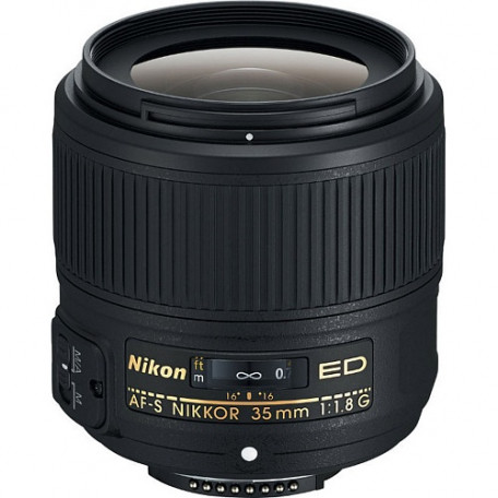 Стандартный объектив Nikon AF-S Nikkor 35mm f/1,8G ED (JAA137DA)