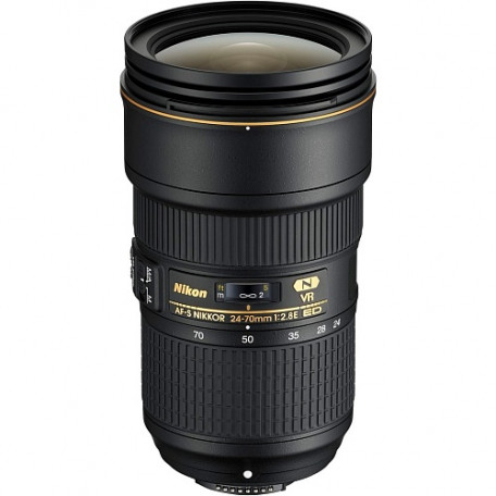 Универсальный объектив Nikon AF-S Nikkor 24-70mm f/2,8E ED VR (JAA824DA)