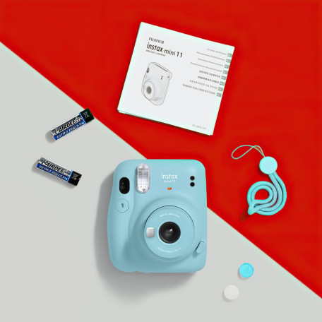 Фотокамера мгновенной печати Fujifilm Instax Mini 11 Sky Blue (16655003)иттєвого друку Fujifilm Instax Mini 11 Sky Blue (16655003) (Sky Blue) + Фотобу  Фото №0