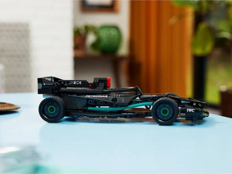 Авто-конструктор LEGO Mercedes-AMG F1 W14 E Performance Pull-Back (42165)  Фото №7