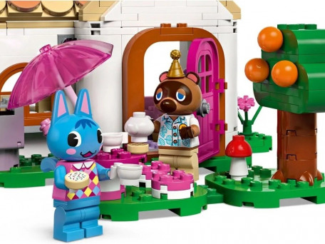 Блоковый конструктор LEGO Animal Crossing Ятка «Nook&#039;s Cranny» и дом (77050)  Фото №7