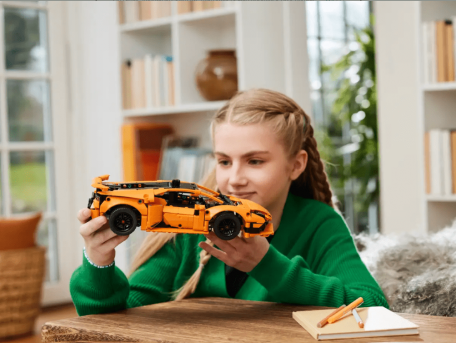 Авто-конструктор LEGO Lamborghini Huracan Tecnica Оранжевый (42196)  Фото №0