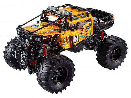 Авто-конструктор LEGO Technic 4x4 X-Treme Off-Roader (42099)  Фото №2