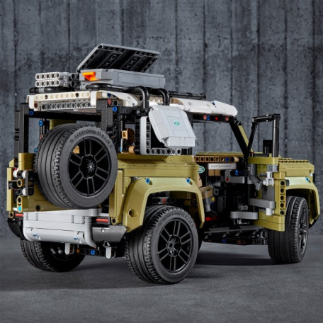 Авто-конструктор LEGO TECHNIC Land Rover Defender (42110)  Фото №4