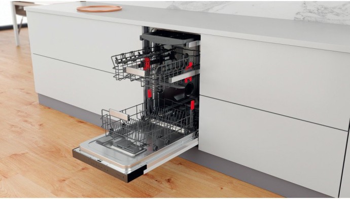 Посудомийна машина Whirlpool WSBO 3O23 PFX  Фото №1