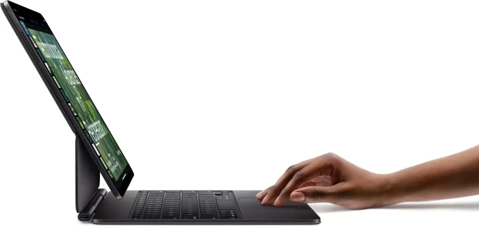 Чохол-клавіатура для планшета Apple Magic Keyboard for iPad Pro 13&quot; (M4) - White (MWR43)  Фото №4