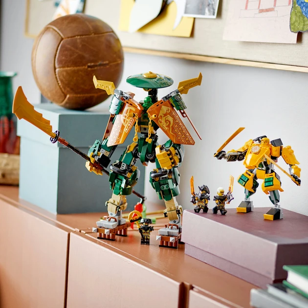 Блоковий конструктор LEGO Ninjago Командні роботи ніндзя Ллойда й Арін (71794)  Фото №3
