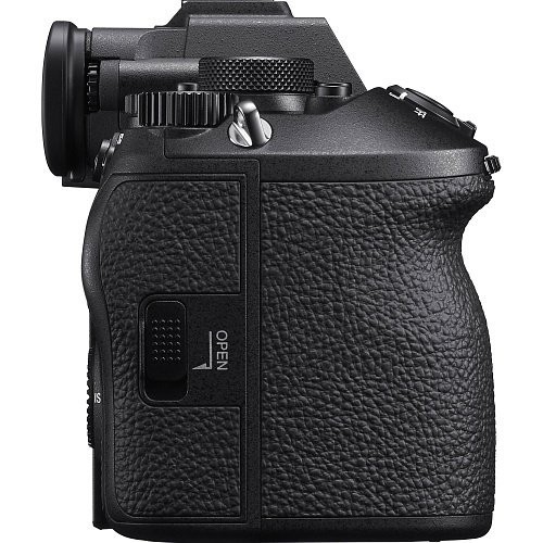Беззеркальный фотоаппарат Sony Alpha A9 III Body (ILCE9M3B)  Фото №3
