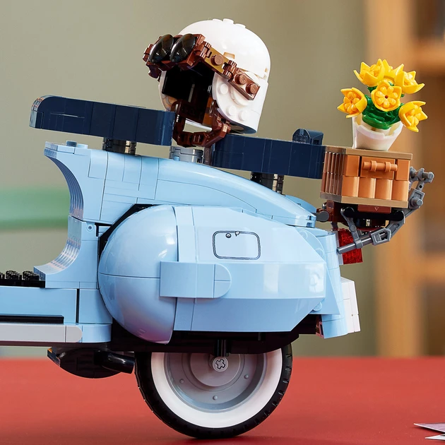 Авто-конструктор LEGO Creator Expert Vespa (10298)  Фото №4