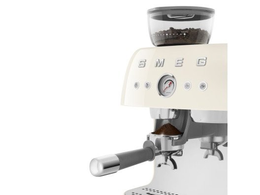 Рожковая кофеварка эспрессо Smeg EGF03CREU  Фото №4