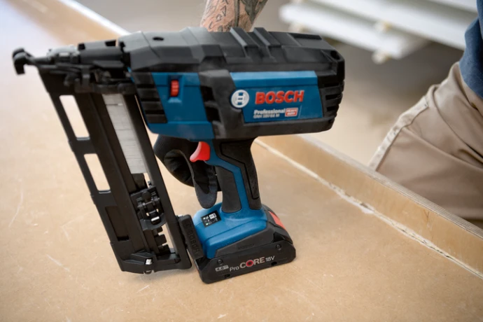 Гвоздозабиватель Bosch GNH 18V-64 M (0601481000)  Фото №2