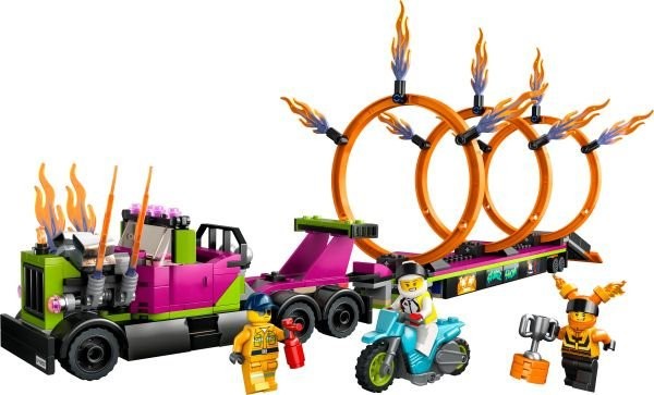 Блоковий конструктор LEGO City Завдання із каскадерською вантажівкою та вогняним колом (60357)  Фото №0